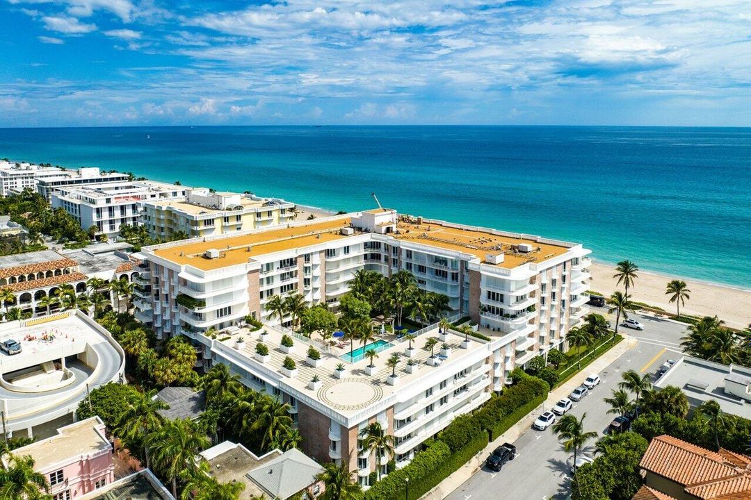 For Sale: $4,595,000 (2 beds, 2 baths, 1717 Square Feet)