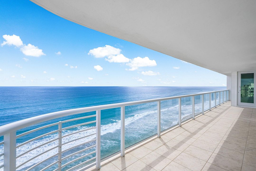 出租: $18,000 (2 贝兹, 2 浴室, 2659 平方英尺)