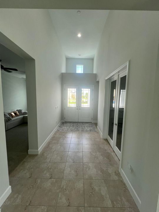 For Sale: $899,000 (4 beds, 4 baths, 3172 Square Feet)