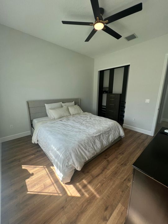 For Sale: $899,000 (4 beds, 4 baths, 3172 Square Feet)