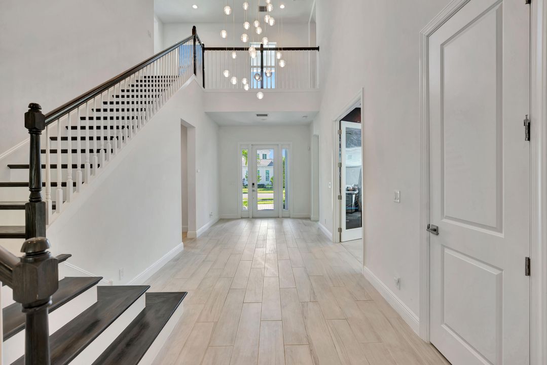 En Venta: $1,550,000 (4 camas, 4 baños, 3993 Pies cuadrados)