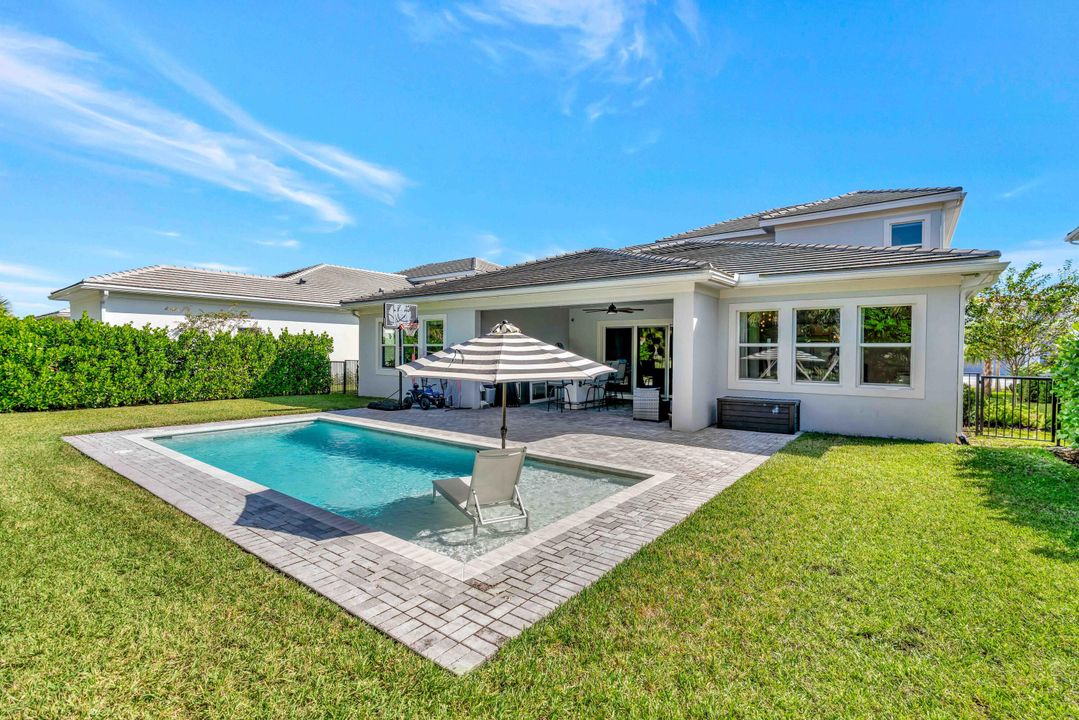 En Venta: $1,550,000 (4 camas, 4 baños, 3993 Pies cuadrados)