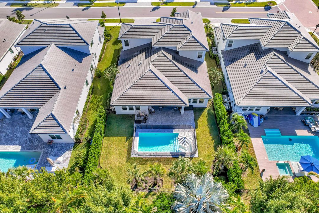 En Venta: $1,550,000 (4 camas, 4 baños, 3993 Pies cuadrados)