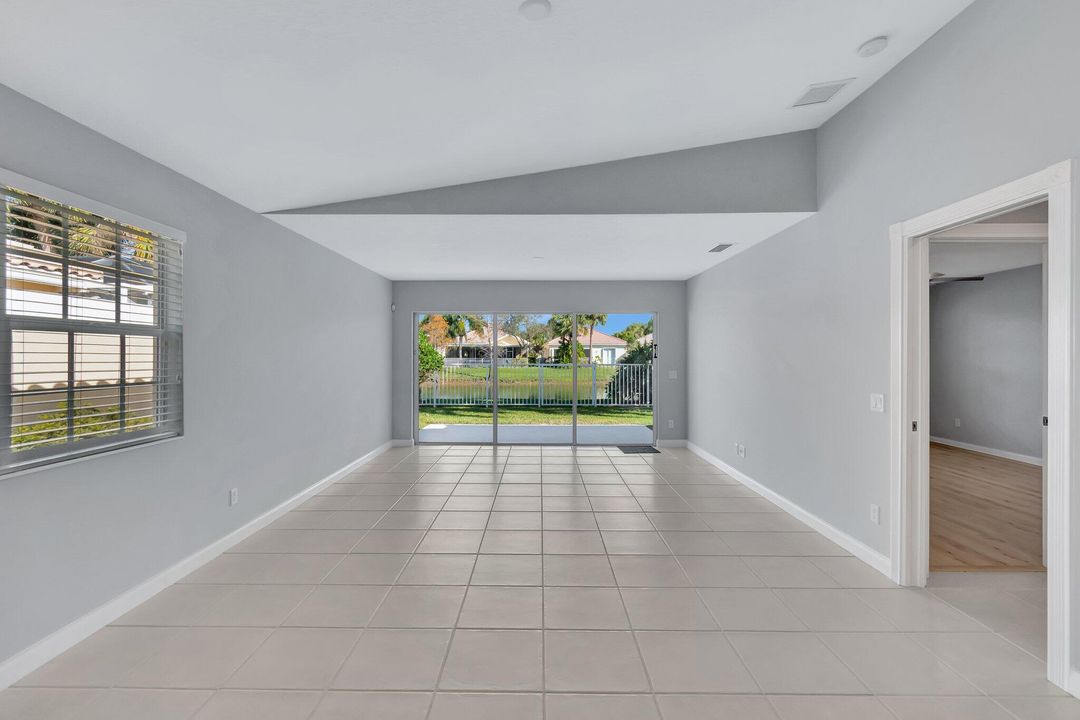 В аренду: $3,200 (2 спален, 2 ванн, 1680 Квадратных фут)