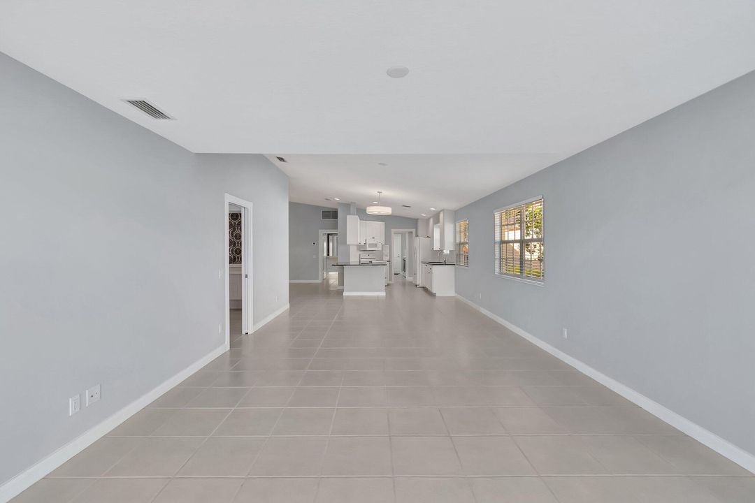 В аренду: $3,200 (2 спален, 2 ванн, 1680 Квадратных фут)