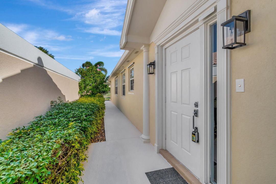 В аренду: $3,200 (2 спален, 2 ванн, 1680 Квадратных фут)