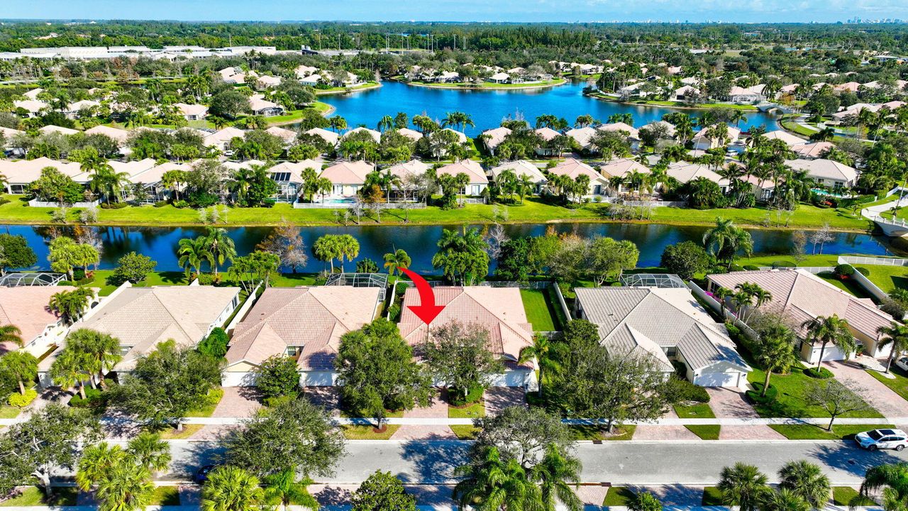 В аренду: $3,200 (2 спален, 2 ванн, 1680 Квадратных фут)