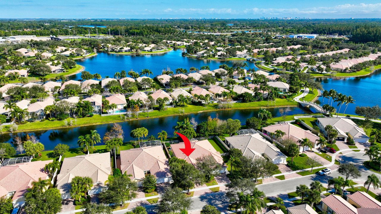 В аренду: $3,200 (2 спален, 2 ванн, 1680 Квадратных фут)