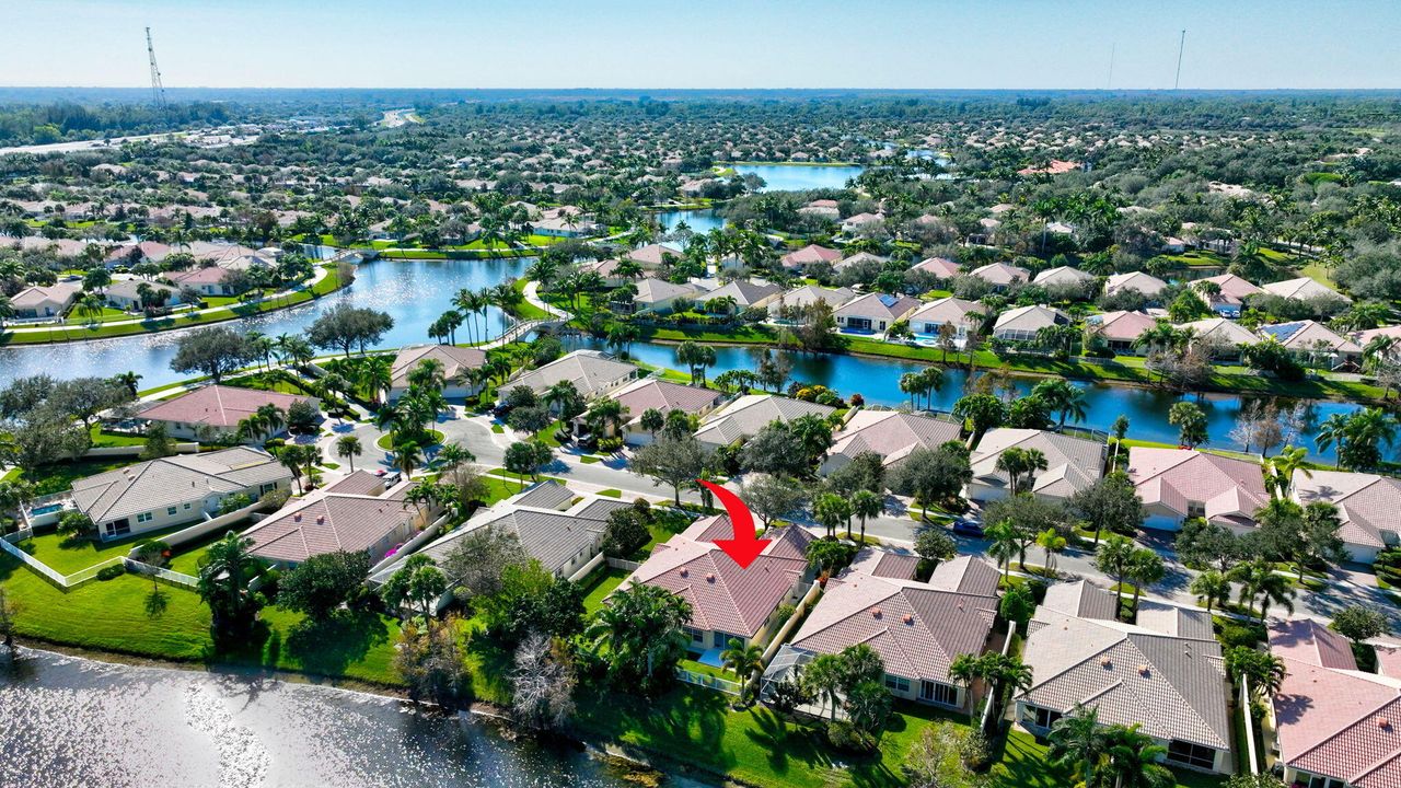 В аренду: $3,200 (2 спален, 2 ванн, 1680 Квадратных фут)