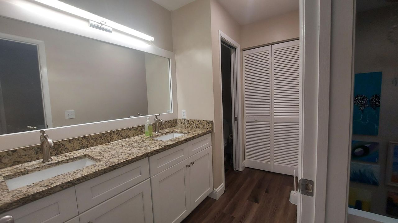 For Sale: $288,000 (3 beds, 2 baths, 1764 Square Feet)