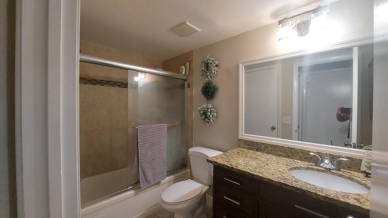 For Sale: $288,000 (3 beds, 2 baths, 1764 Square Feet)