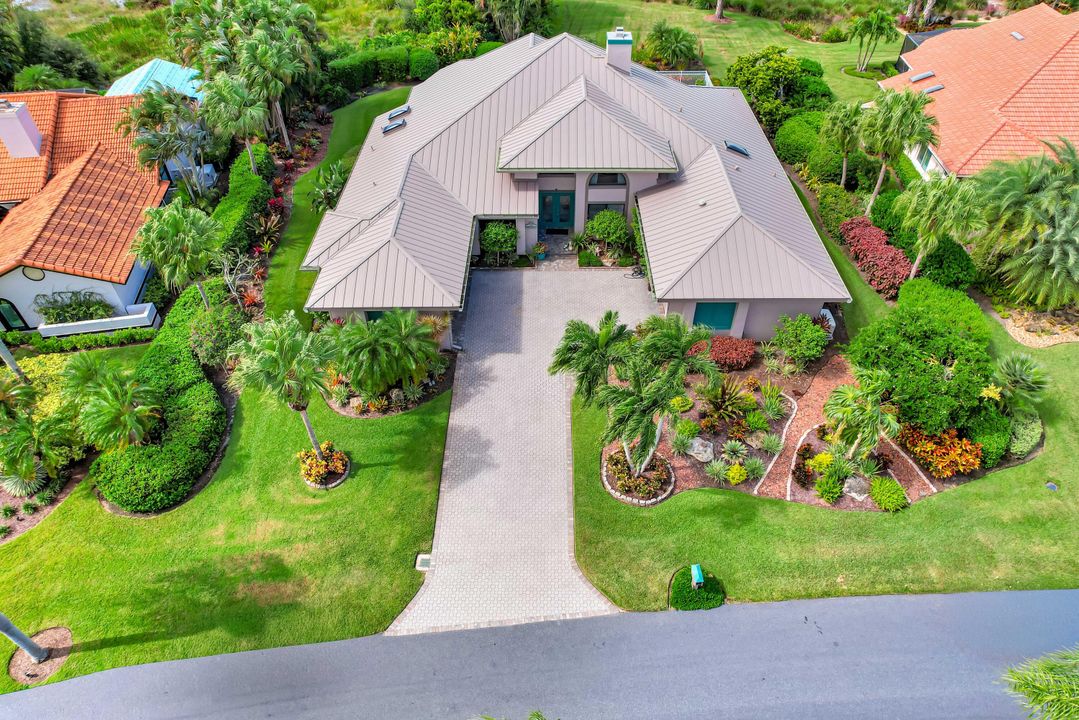 For Sale: $875,000 (4 beds, 4 baths, 2979 Square Feet)