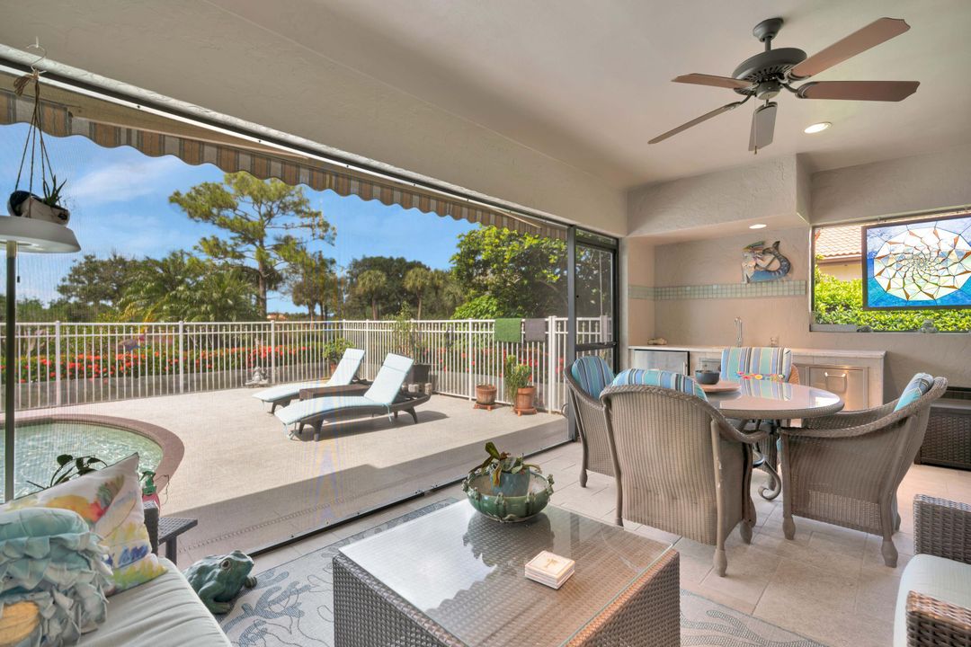 For Sale: $875,000 (4 beds, 4 baths, 2979 Square Feet)