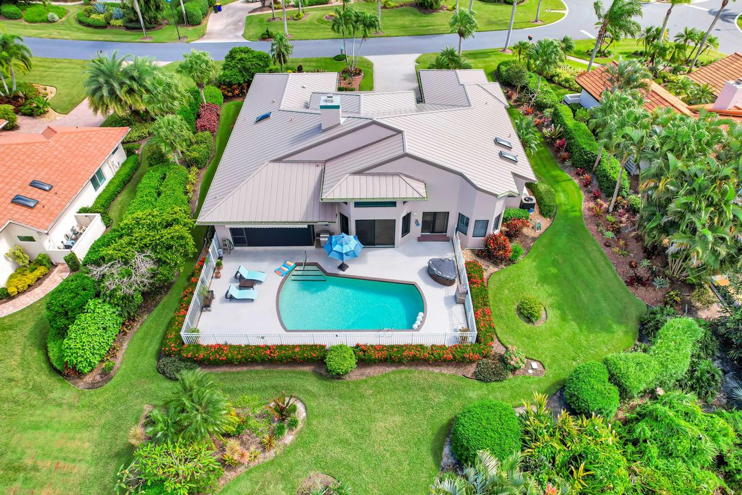 For Sale: $875,000 (4 beds, 4 baths, 2979 Square Feet)