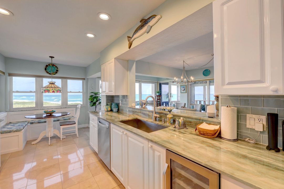 For Rent: $7,500 (2 beds, 2 baths, 1394 Square Feet)