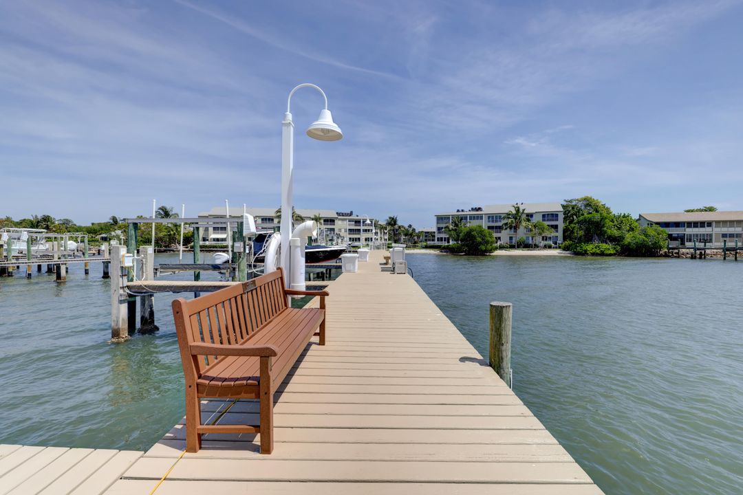 For Rent: $7,500 (2 beds, 2 baths, 1394 Square Feet)