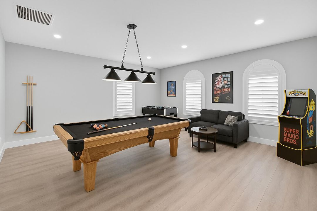 En Venta: $2,150,000 (5 camas, 5 baños, 4584 Pies cuadrados)