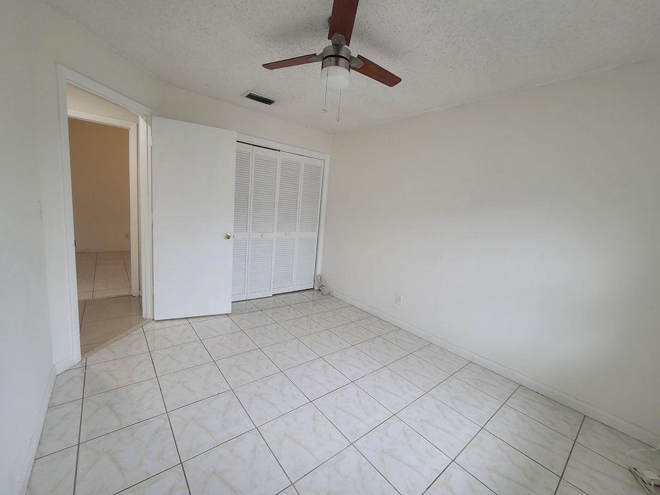 For Rent: $2,500 (3 beds, 2 baths, 1220 Square Feet)
