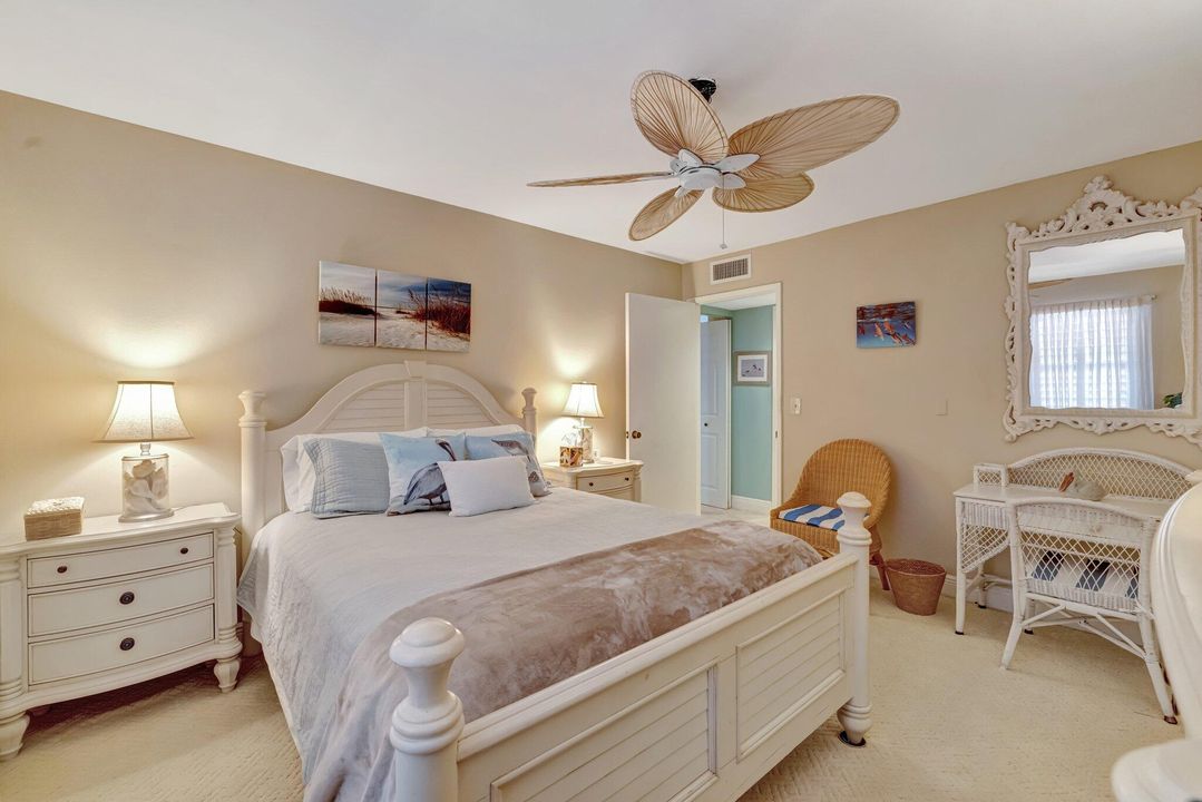 For Rent: $5,500 (2 beds, 2 baths, 1269 Square Feet)