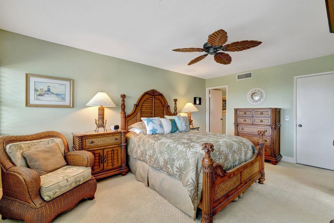 For Rent: $5,500 (2 beds, 2 baths, 1269 Square Feet)