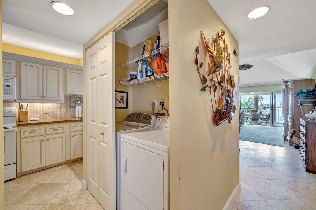 For Rent: $5,500 (2 beds, 2 baths, 1269 Square Feet)