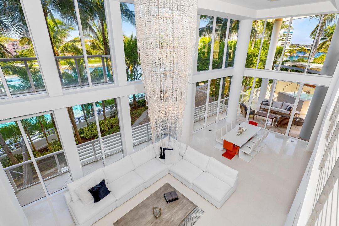 For Rent: $40,000 (4 beds, 4 baths, 4712 Square Feet)