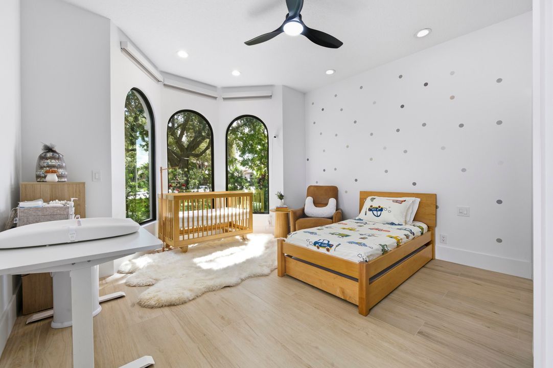 For Sale: $3,500,000 (4 beds, 4 baths, 4505 Square Feet)