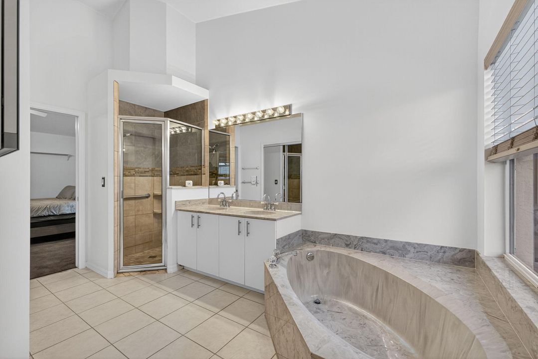 Activo con contrato: $445,000 (3 camas, 2 baños, 1626 Pies cuadrados)