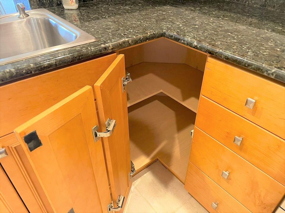 待售: $410,000 (3 贝兹, 2 浴室, 1521 平方英尺)