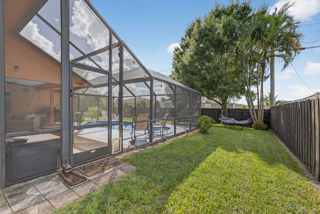 Activo con contrato: $445,000 (3 camas, 2 baños, 1626 Pies cuadrados)