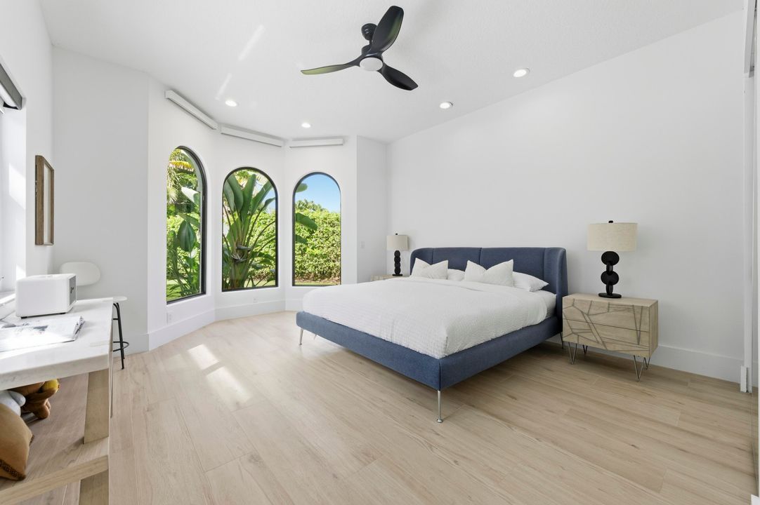 For Sale: $3,500,000 (4 beds, 4 baths, 4505 Square Feet)