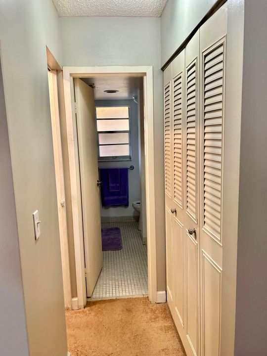 На продажу: $170,000 (2 спален, 2 ванн, 1114 Квадратных фут)