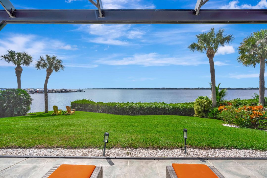 На продажу: $2,950,000 (5 спален, 7 ванн, 4825 Квадратных фут)