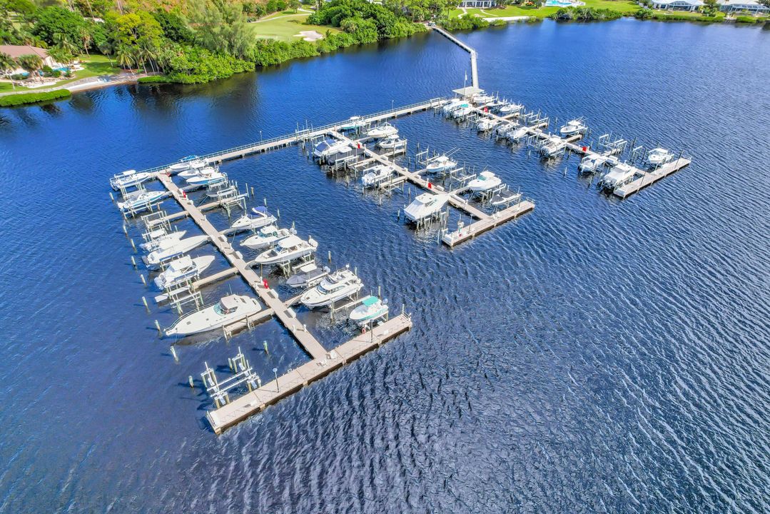 На продажу: $2,950,000 (5 спален, 7 ванн, 4825 Квадратных фут)