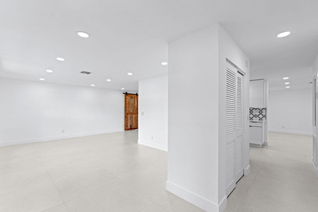 待售: $585,000 (3 贝兹, 2 浴室, 1584 平方英尺)