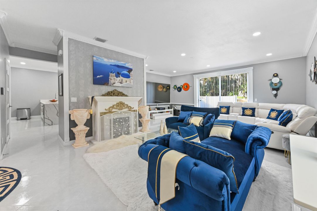 For Sale: $575,000 (4 beds, 2 baths, 2192 Square Feet)