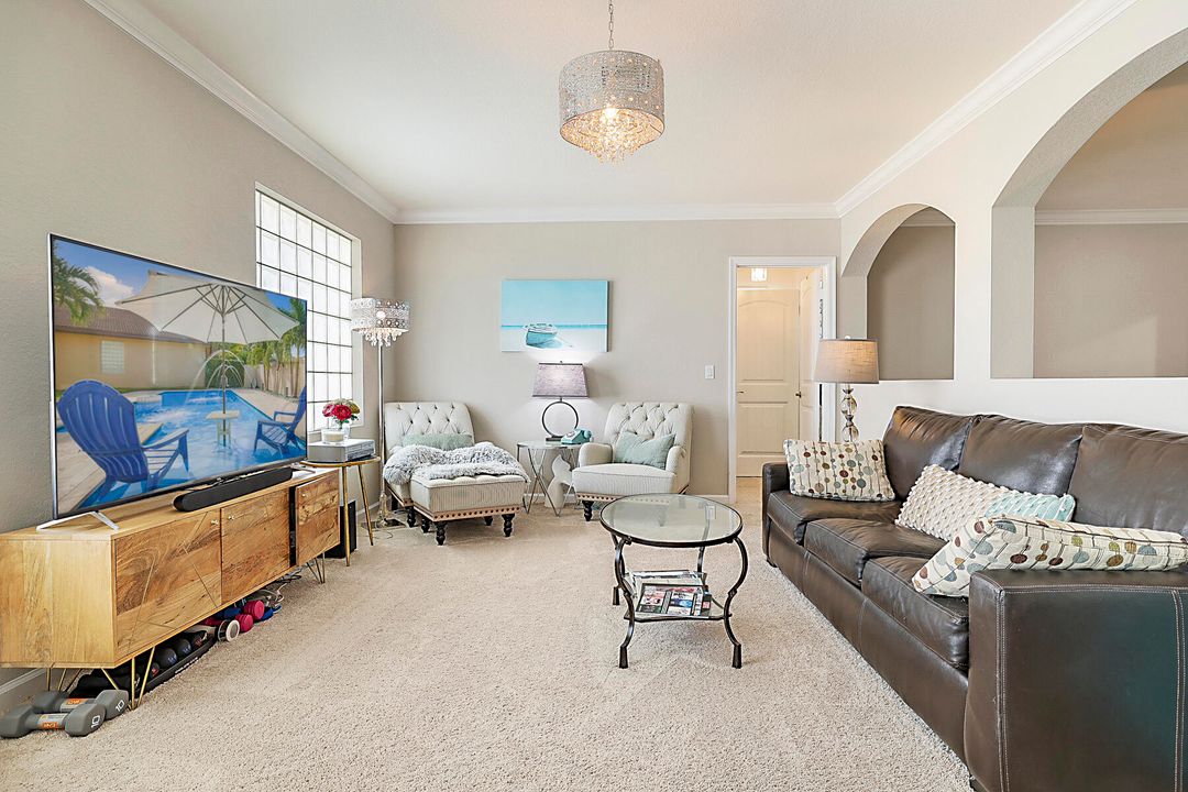 For Sale: $1,399,500 (5 beds, 4 baths, 3698 Square Feet)