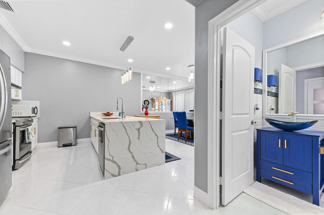 For Sale: $575,000 (4 beds, 2 baths, 2192 Square Feet)