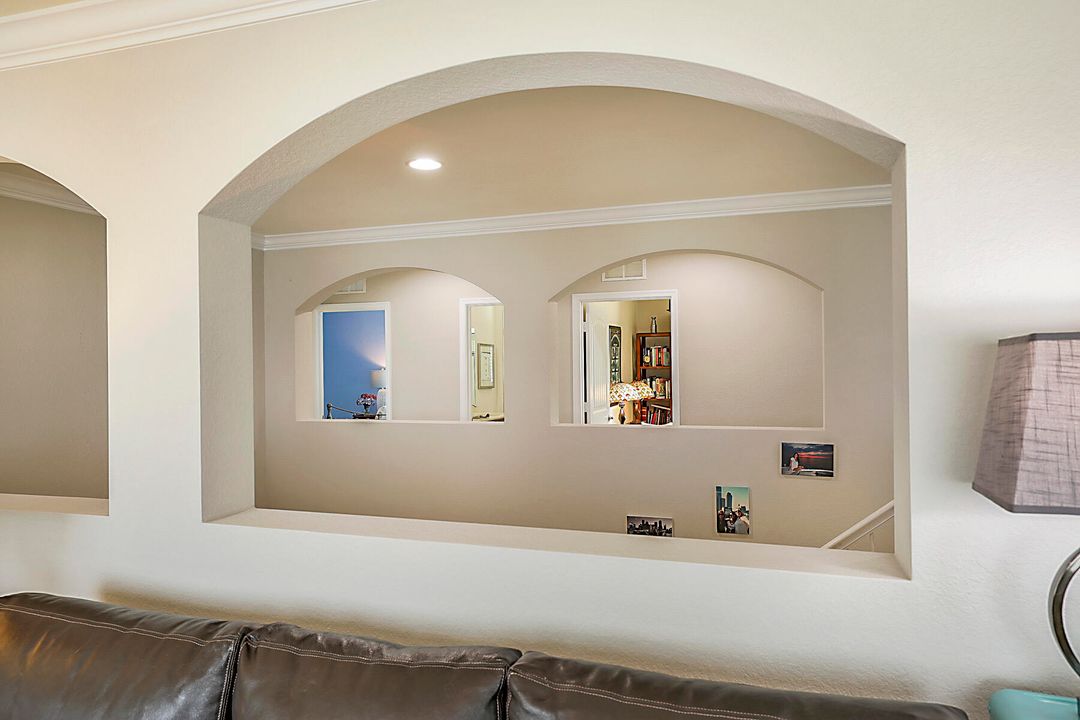 For Sale: $1,399,500 (5 beds, 4 baths, 3698 Square Feet)