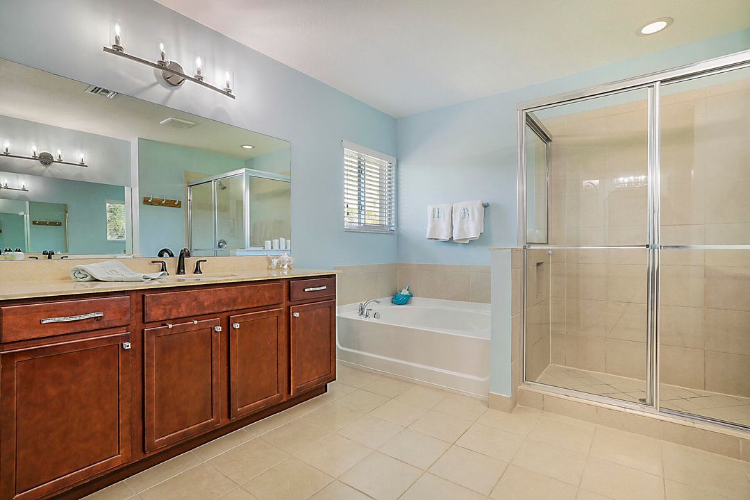 For Sale: $1,399,500 (5 beds, 4 baths, 3698 Square Feet)