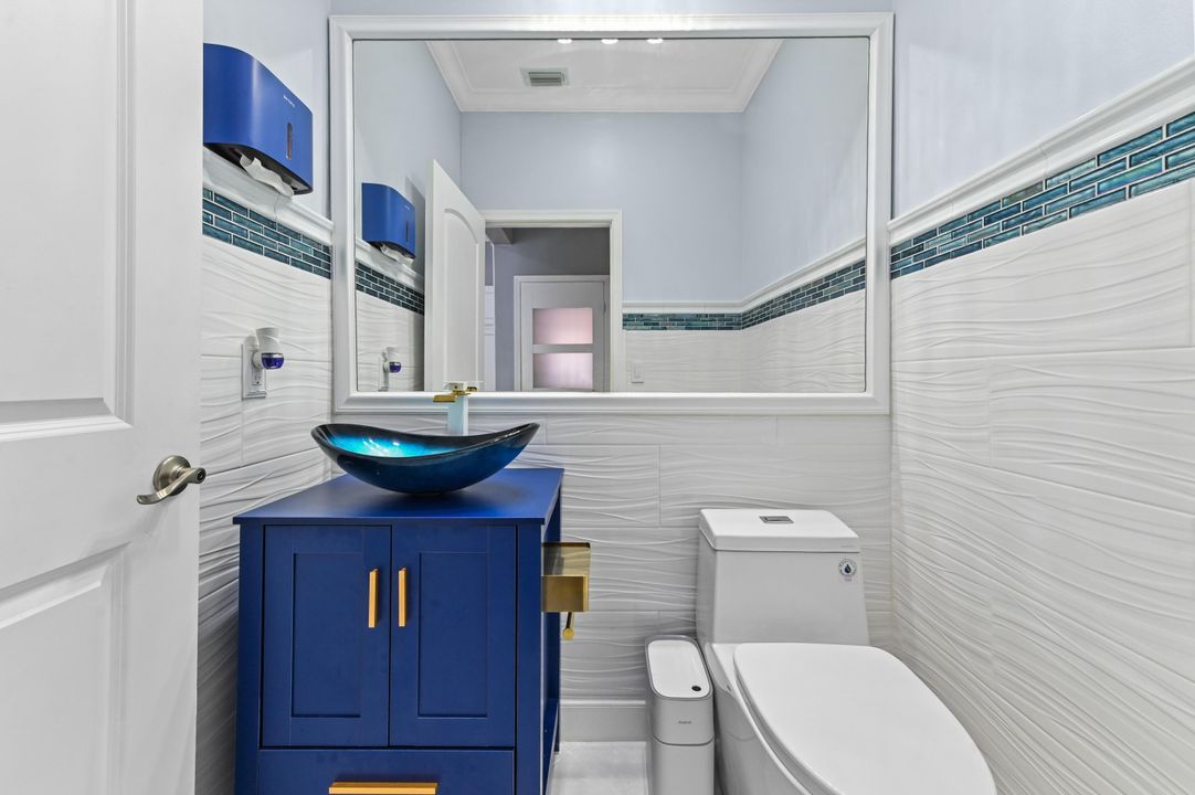 For Sale: $575,000 (4 beds, 2 baths, 2192 Square Feet)