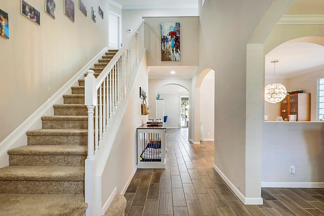 For Sale: $1,399,500 (5 beds, 4 baths, 3698 Square Feet)