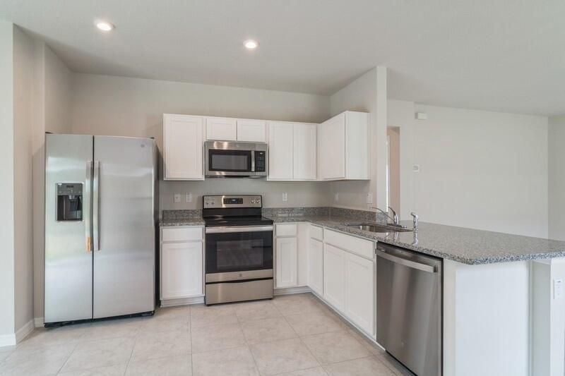 For Rent: $2,150 (3 beds, 2 baths, 1388 Square Feet)