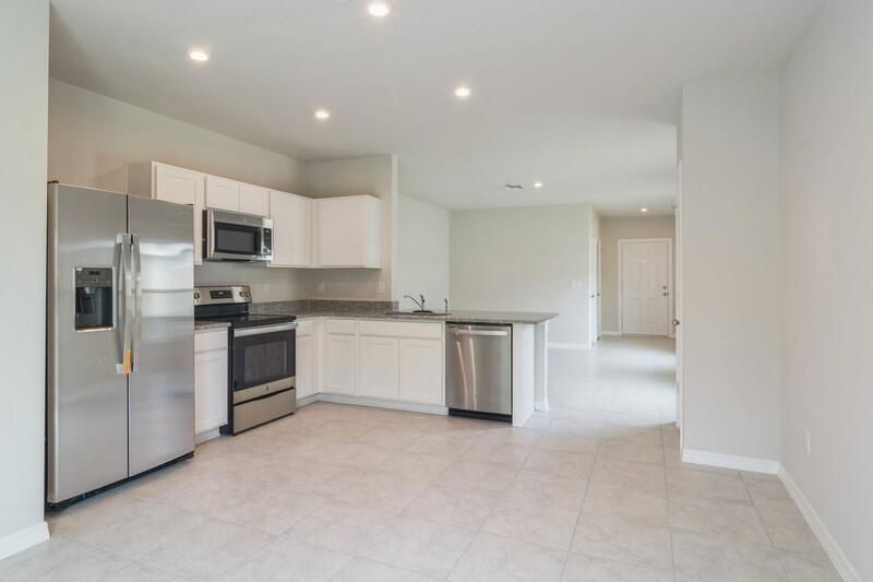 For Rent: $2,150 (3 beds, 2 baths, 1388 Square Feet)