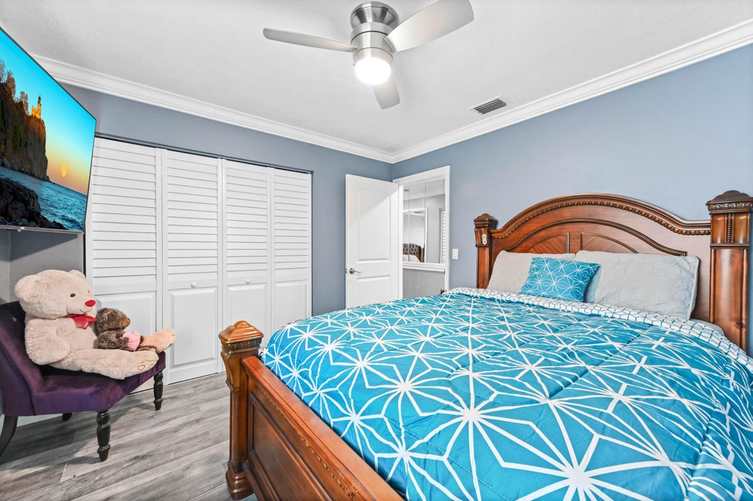 For Sale: $575,000 (4 beds, 2 baths, 2192 Square Feet)