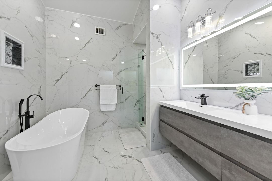 For Sale: $575,000 (4 beds, 2 baths, 2192 Square Feet)