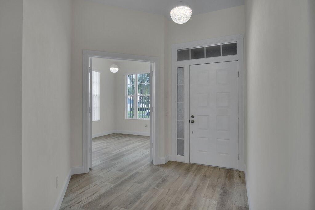 For Sale: $424,900 (3 beds, 2 baths, 1849 Square Feet)