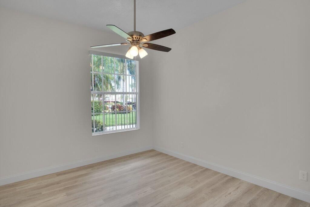 For Sale: $424,900 (3 beds, 2 baths, 1849 Square Feet)