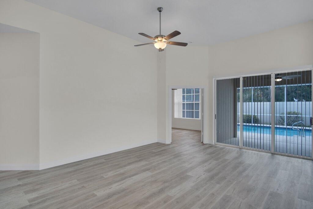 For Sale: $424,900 (3 beds, 2 baths, 1849 Square Feet)