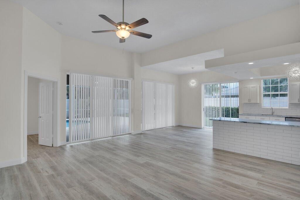 For Sale: $424,900 (3 beds, 2 baths, 1849 Square Feet)